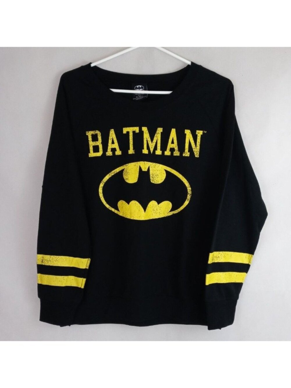 NWT DC Comics Batman Black & Yellow Long Sleeve Shirt Junior Size XL 15/17